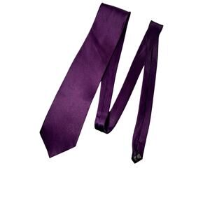 Carlo Palazzi Studio Necktie 100% Silk Solid Purple Minimalist Classic